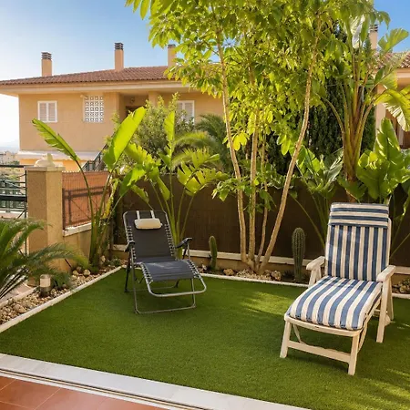 With Pool & Bbq - Carabassi 10' בית נופש