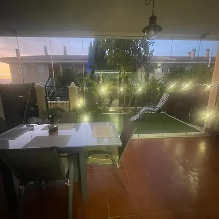 With Pool & Bbq - Carabassi 10'